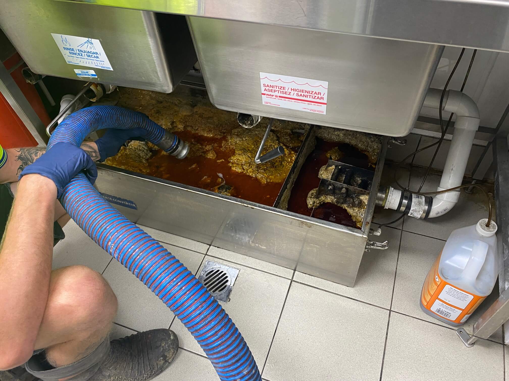 Grease Trap Cleaning in Valley Park